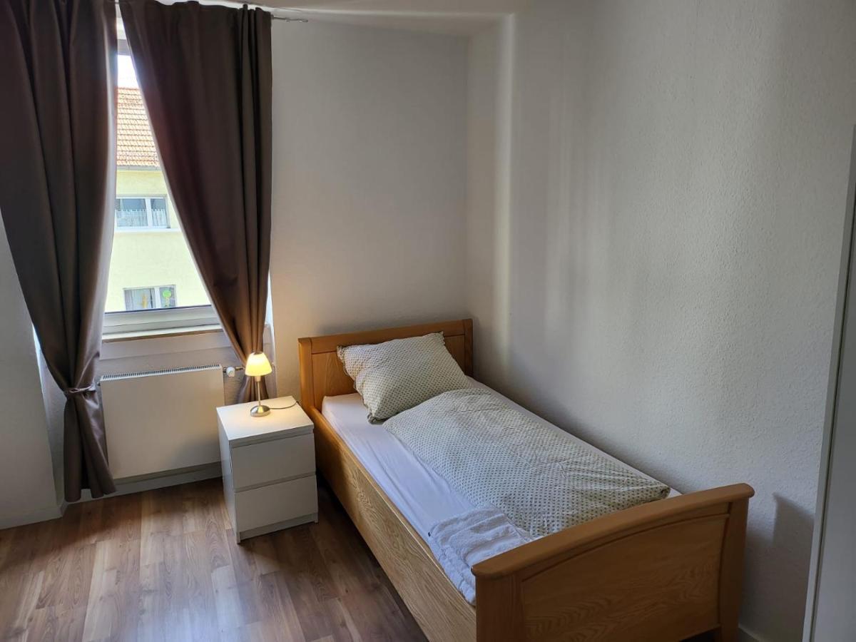 Ferienwohnung Privatzimmer An Der Universitaetsklinik Mainz-Sehr Zentral Exterior foto